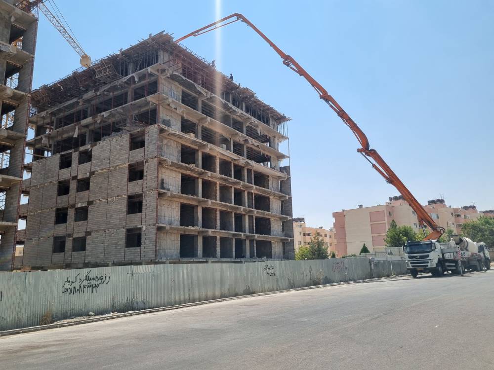 تصویر تکمیلی گزارش بتن ریزی سقف یازدهم از بلوک 3